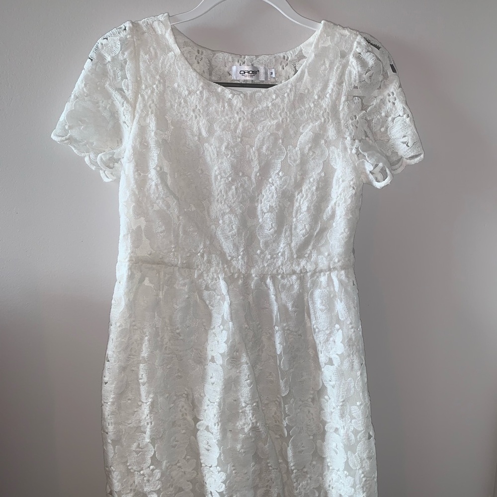 white lace dress